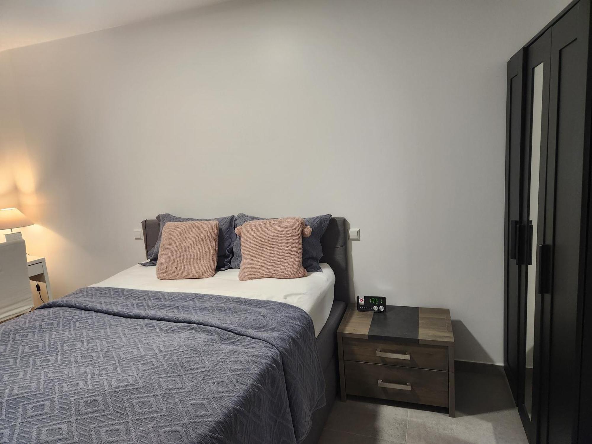 Nike Pallas 2 Beds Appartement
