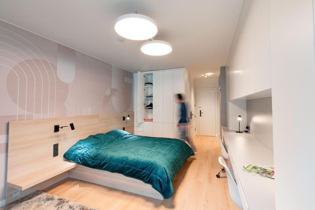 Henry's Appt With A Private 415 - Shared Kitchen * Luxemburg