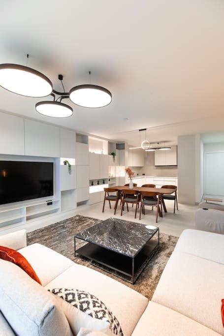 Appartement Henry's Appt With A Private 414 - Shared Kitchen