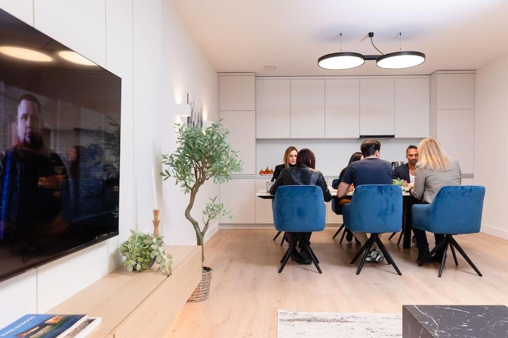 Appartement Henry's Appt With A Private 412 - Shared Kitchen