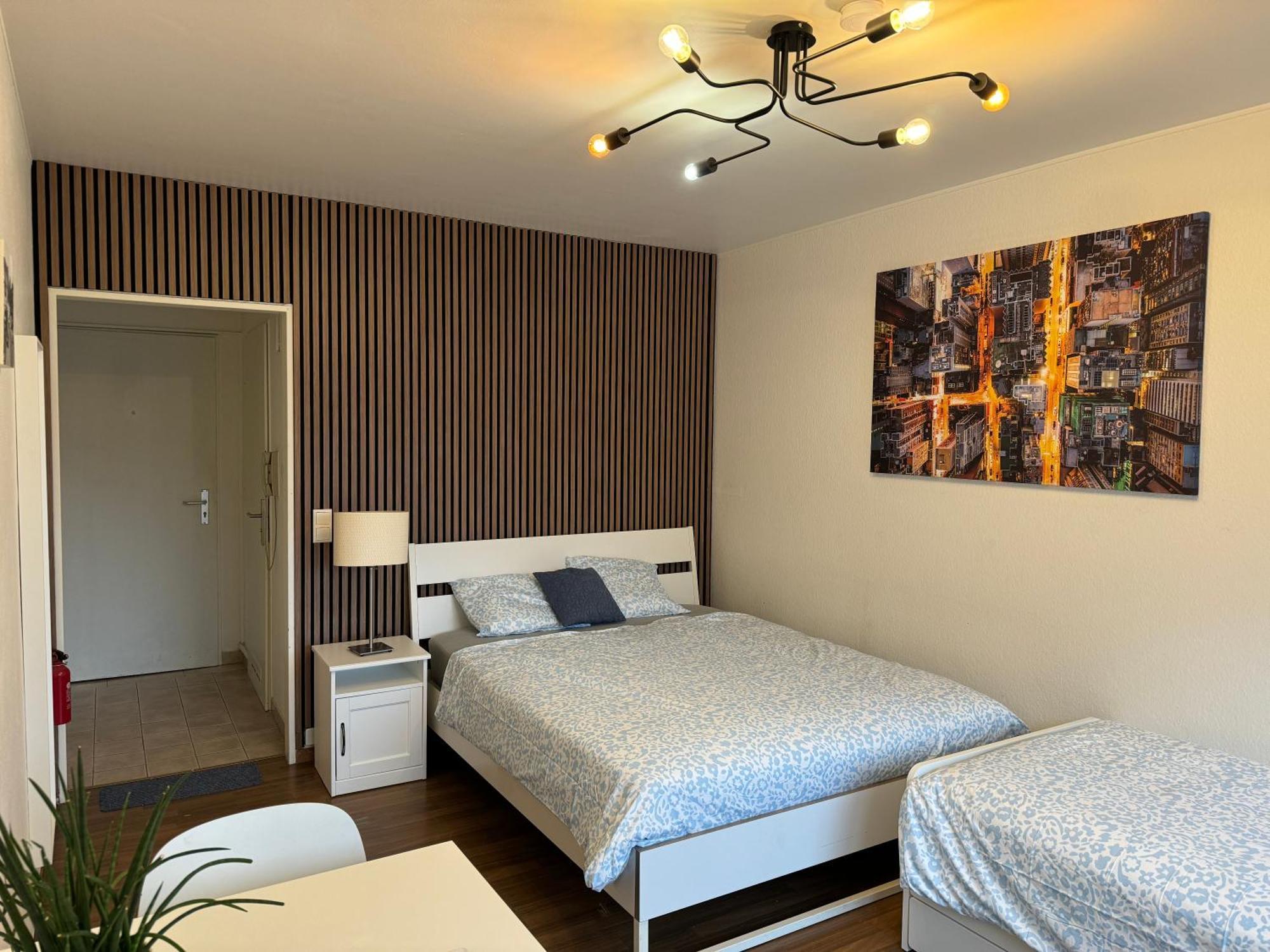 & Tram Apartment *
