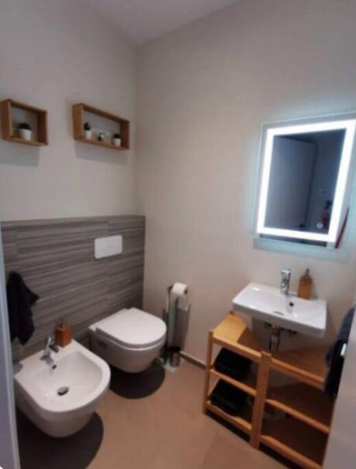 Appartement One Bedroom 2022 Flat W Terrace&parking-75m