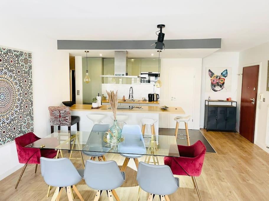 Spacious 2bedrooms Flat W Terrace&parking *