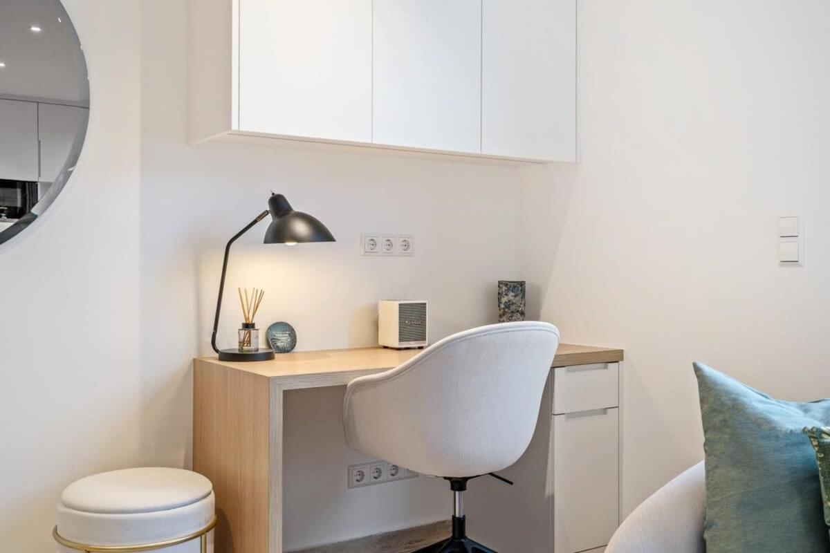 Apartment Modern With King Bed, Walk To Attractions Luxemburg