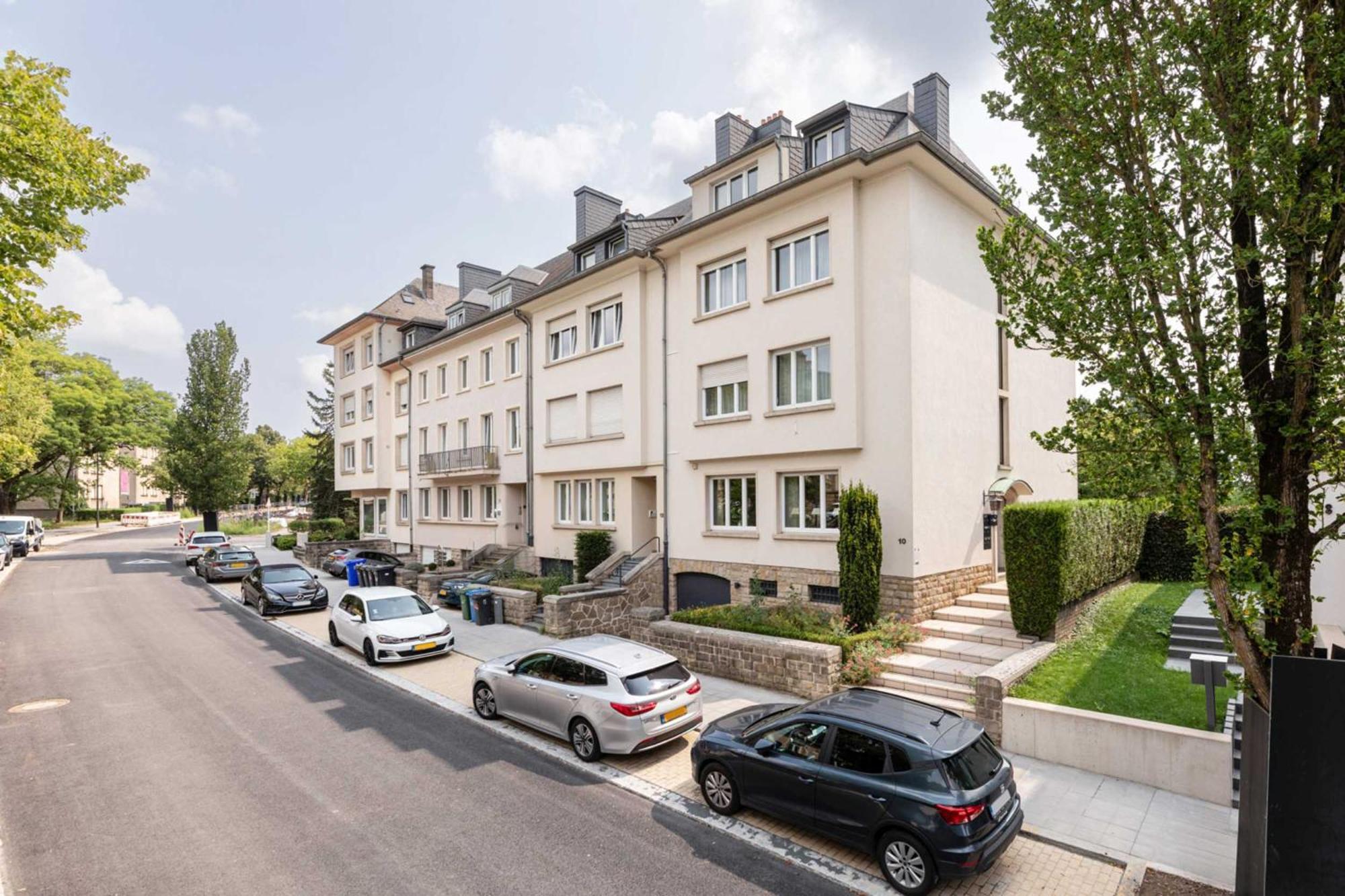 Appartement Elegant 1br With Full Kitchen & Workspace Luxembourg