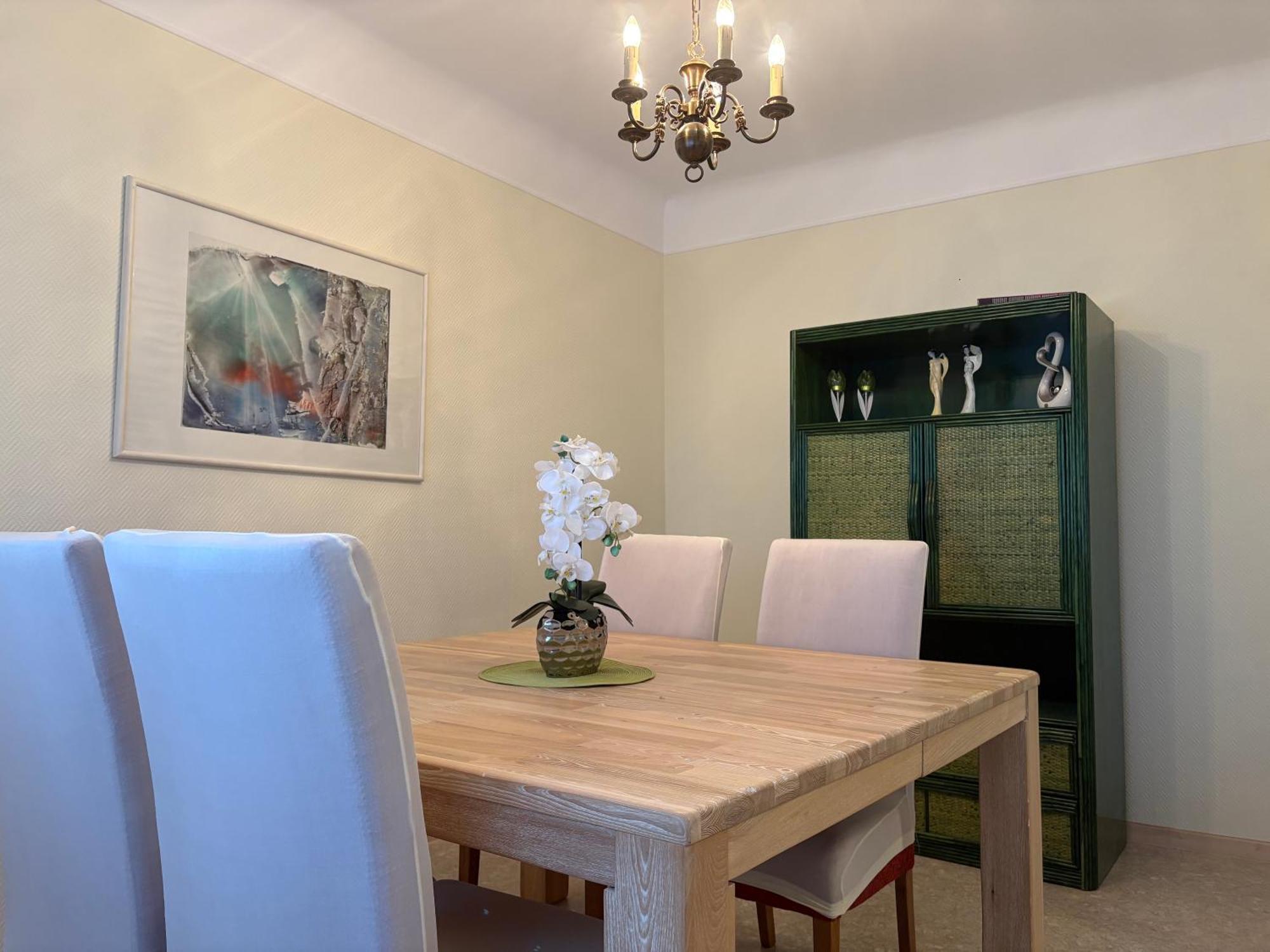 Centre Stylish One Bedroom Luxembourg