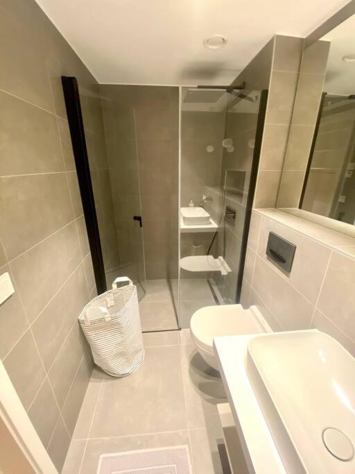 Charming Flat With Terrace & Parking Appartement Luxembourg