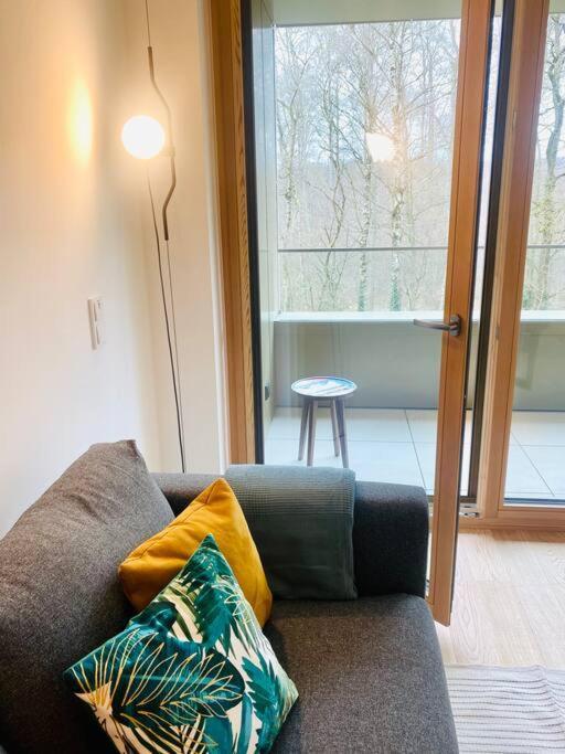 Charming Flat With Terrace & Parking Appartement *