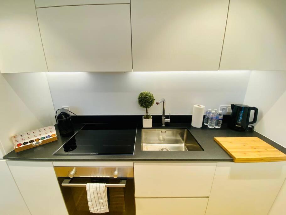 Appartement Charming Flat With Terrace & Parking