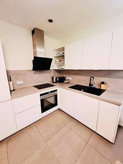 Appartement Garden View Luxury Flat With Terrace & Parking- Luxemburg