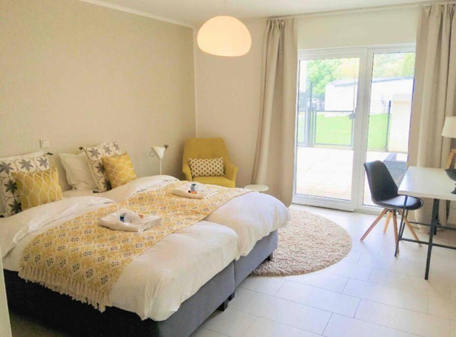 Apartment Chic 2 Bedrooms Flat In Center W Terrace&parking