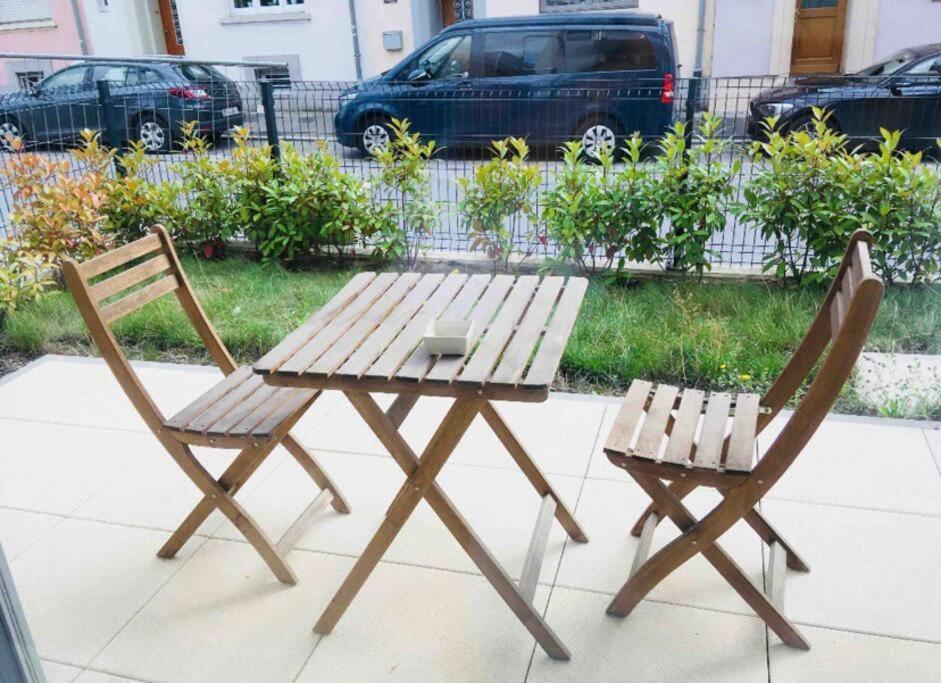 Chic 2 Bedrooms Flat In Center W Terrace&parking Apartment