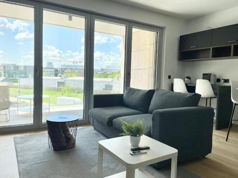 Appartement New In Center With Terrac And Parking *