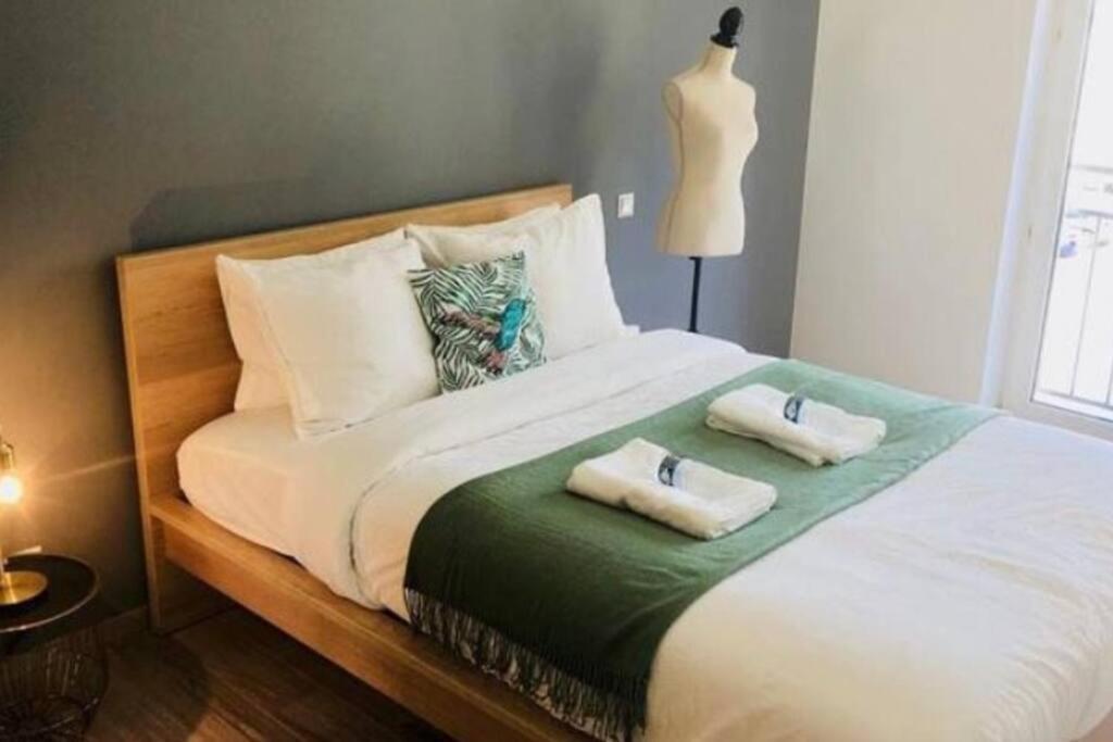Apartamento Comfortable 2 Bedrooms Near Train Station *