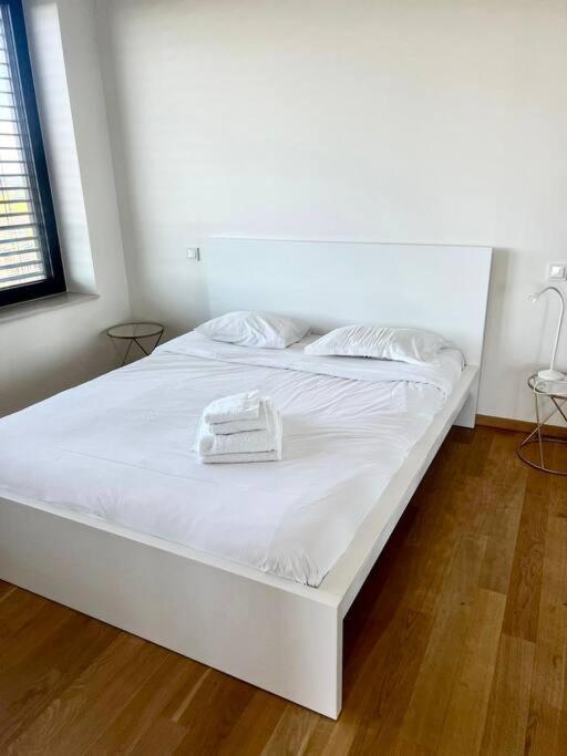 Charming One Bedroom Flat With Spa, Gym, Terrace And Parking Apartamento Luxemburgo