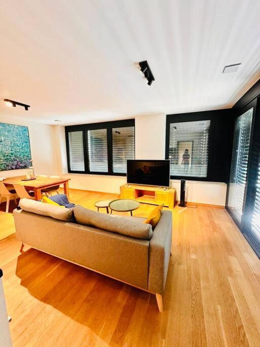 Apartamento Charming One Bedroom Flat With Spa, Gym, Terrace And Parking
