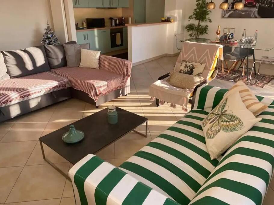 Comfortable 2 Bedrooms Near Train Station Apartamento Luxemburgo