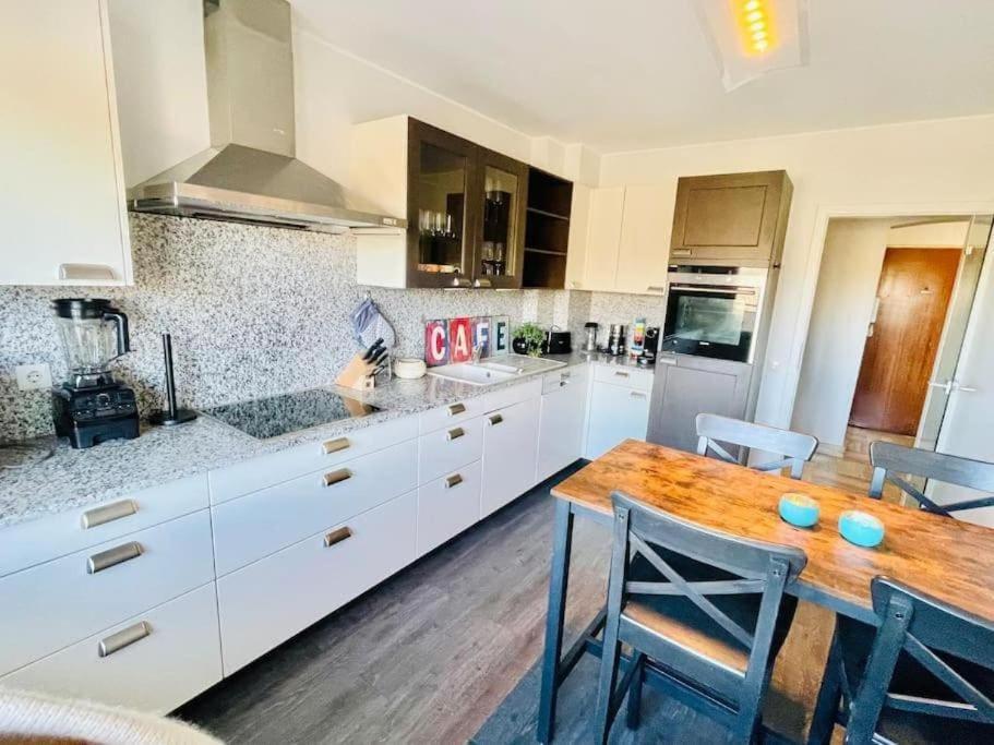 Appartement Large Penthouse In Center-41 *