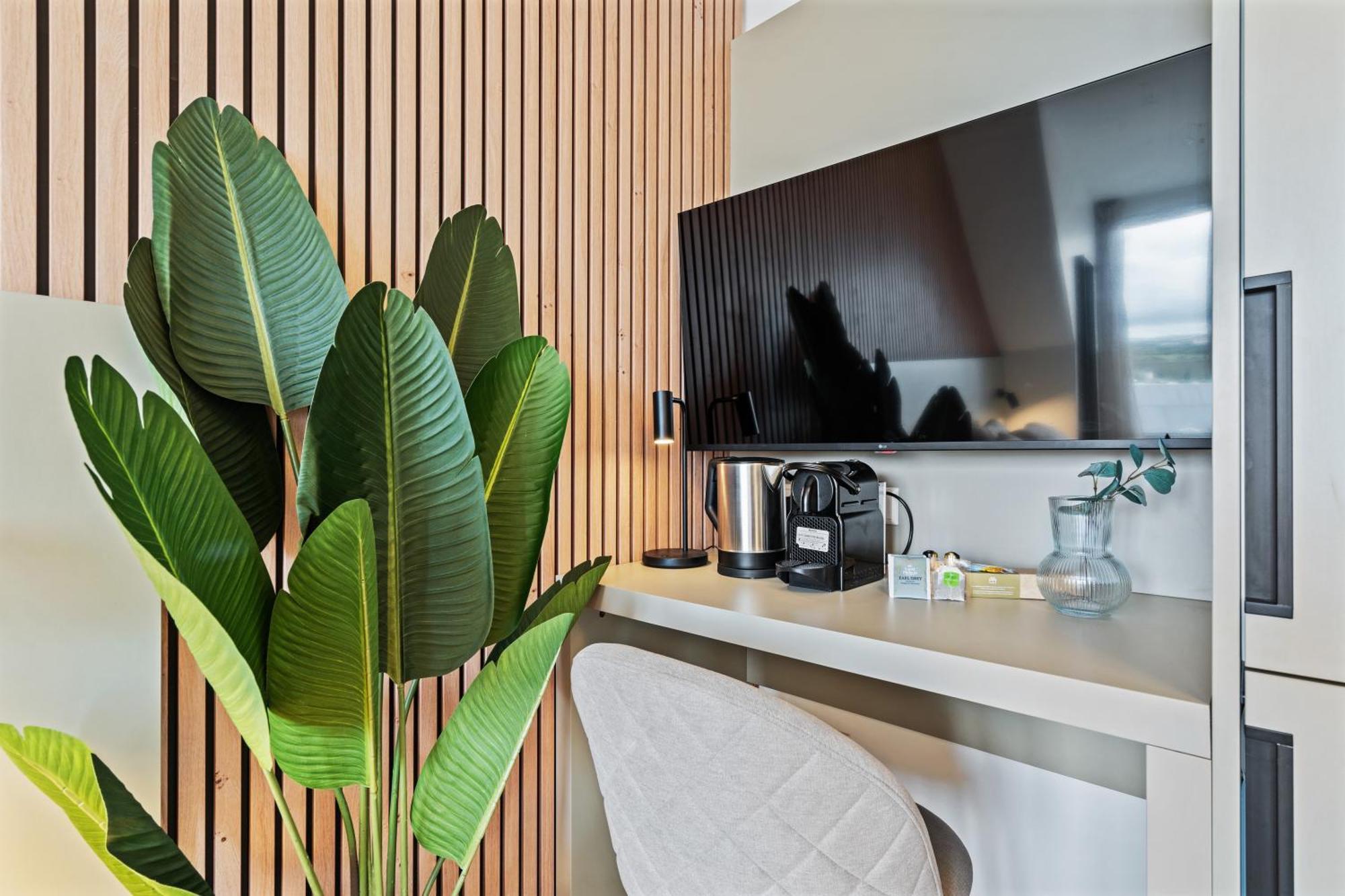 Gasthof Comfort & Style In Vibrant Coliving