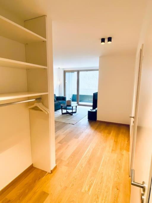 Chic One Bedroom Flat W Terrace&parking *
