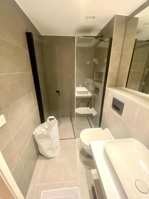 Chic One Bedroom Flat W Terrace&parking Luxemburgo