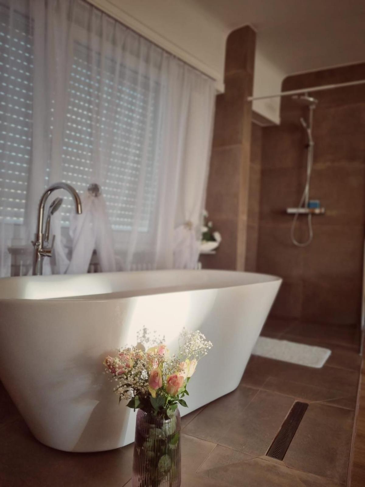 Millewee Chambre Bed & Breakfast *