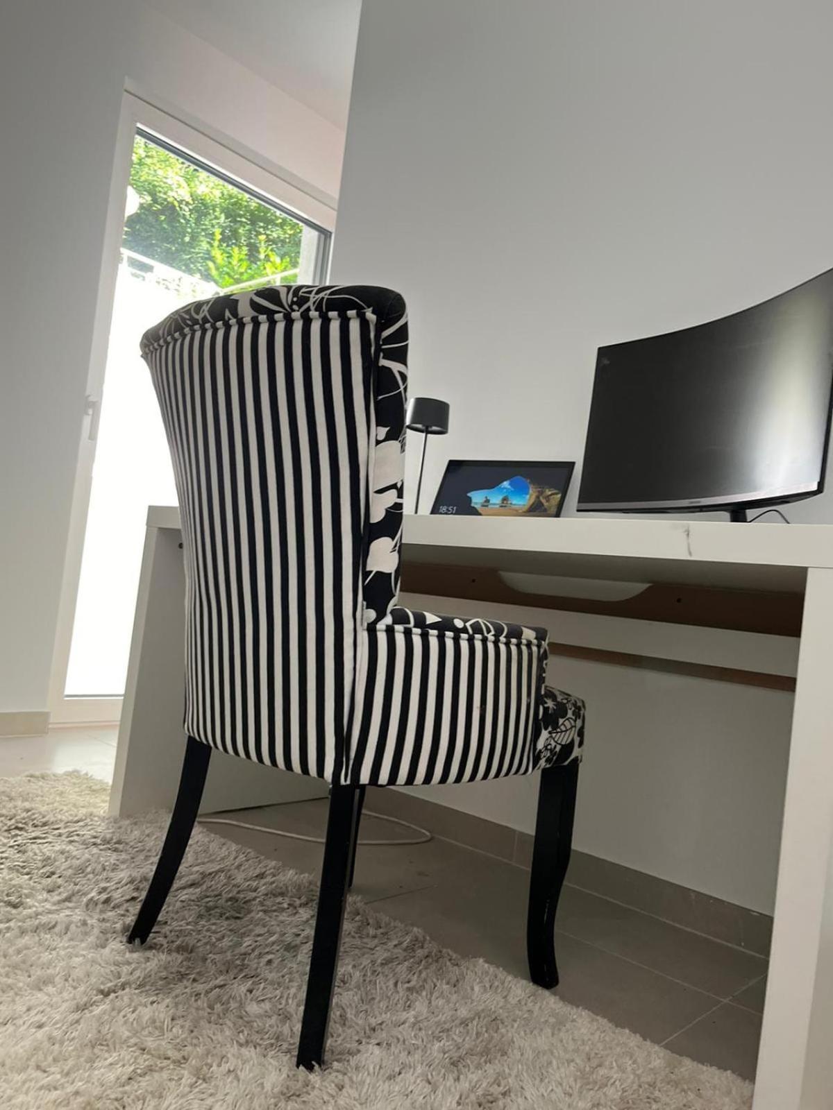 Beautiful Modern 2br With Big Terrace *