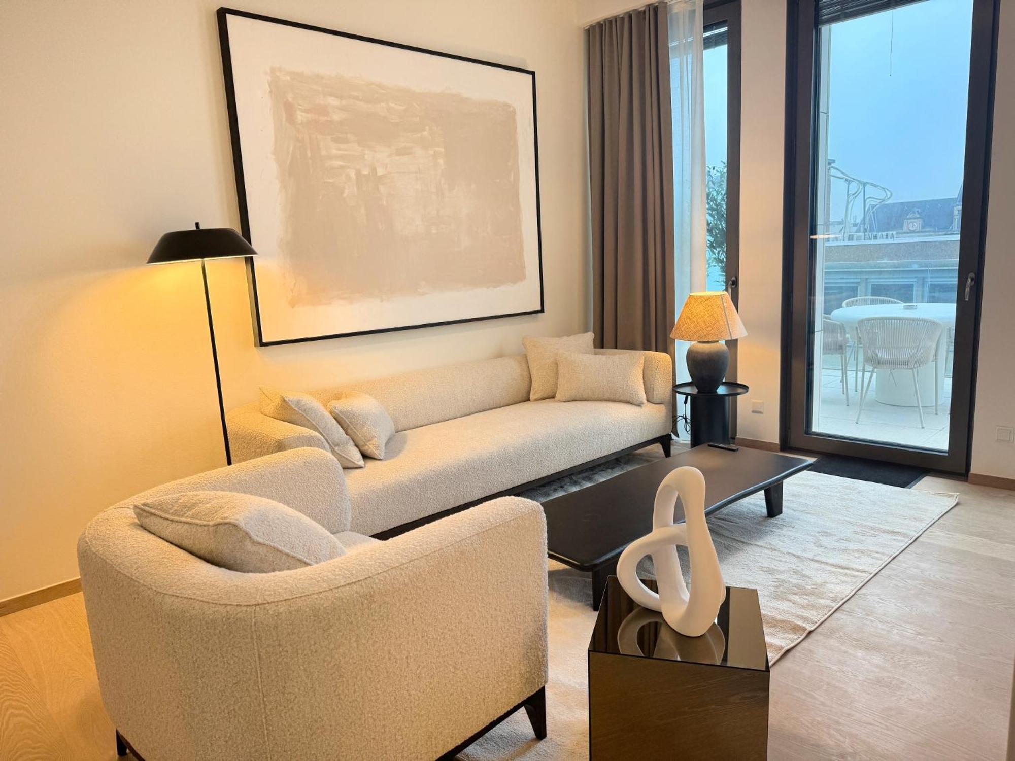 Voya Zenit Royal - Luxury Rooftop Views & Concierge * Luxemburg