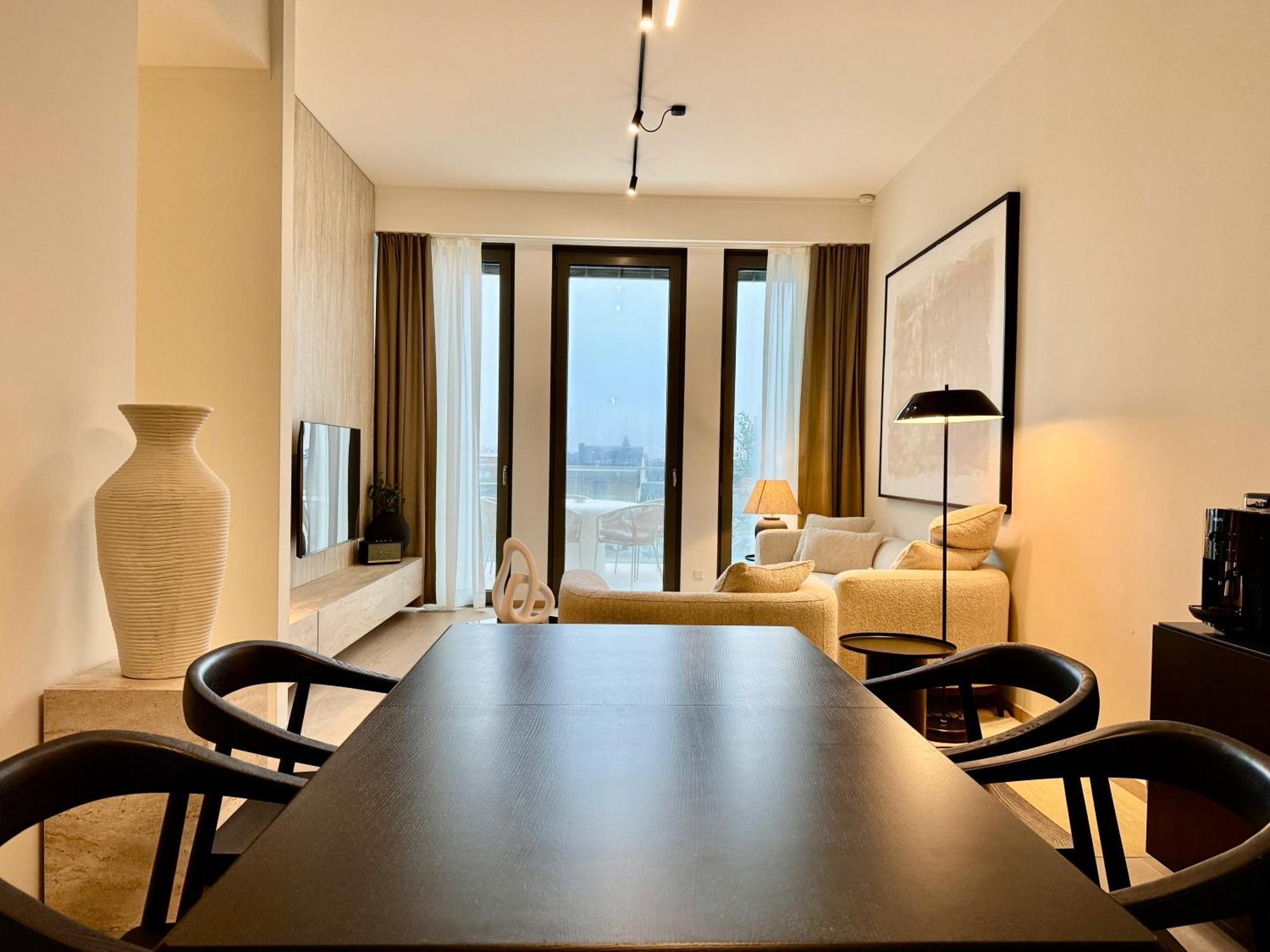 Voya Zenit Royal - Luxury Rooftop Views & Concierge