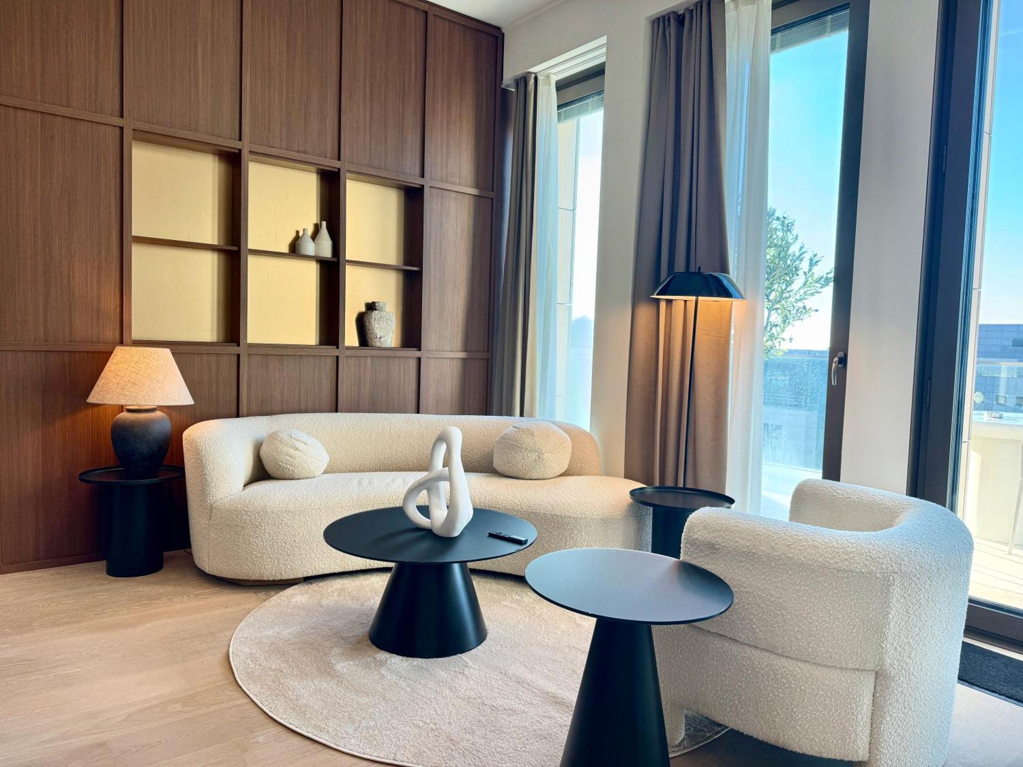 Voya Zenit Royal - Luxury Rooftop Views & Concierge Apartment