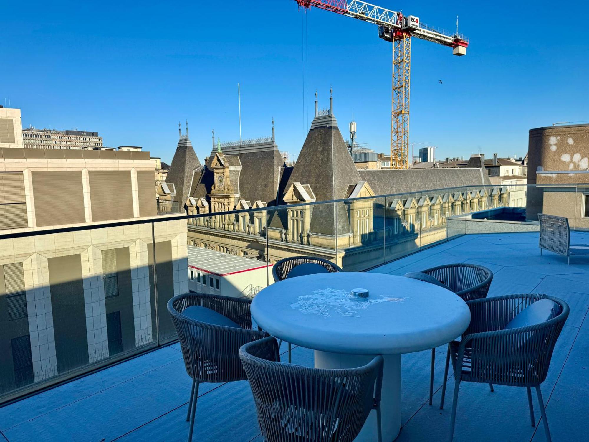 Voya Zenit Royal - Luxury Rooftop Views & Concierge Apartment Luxemburg