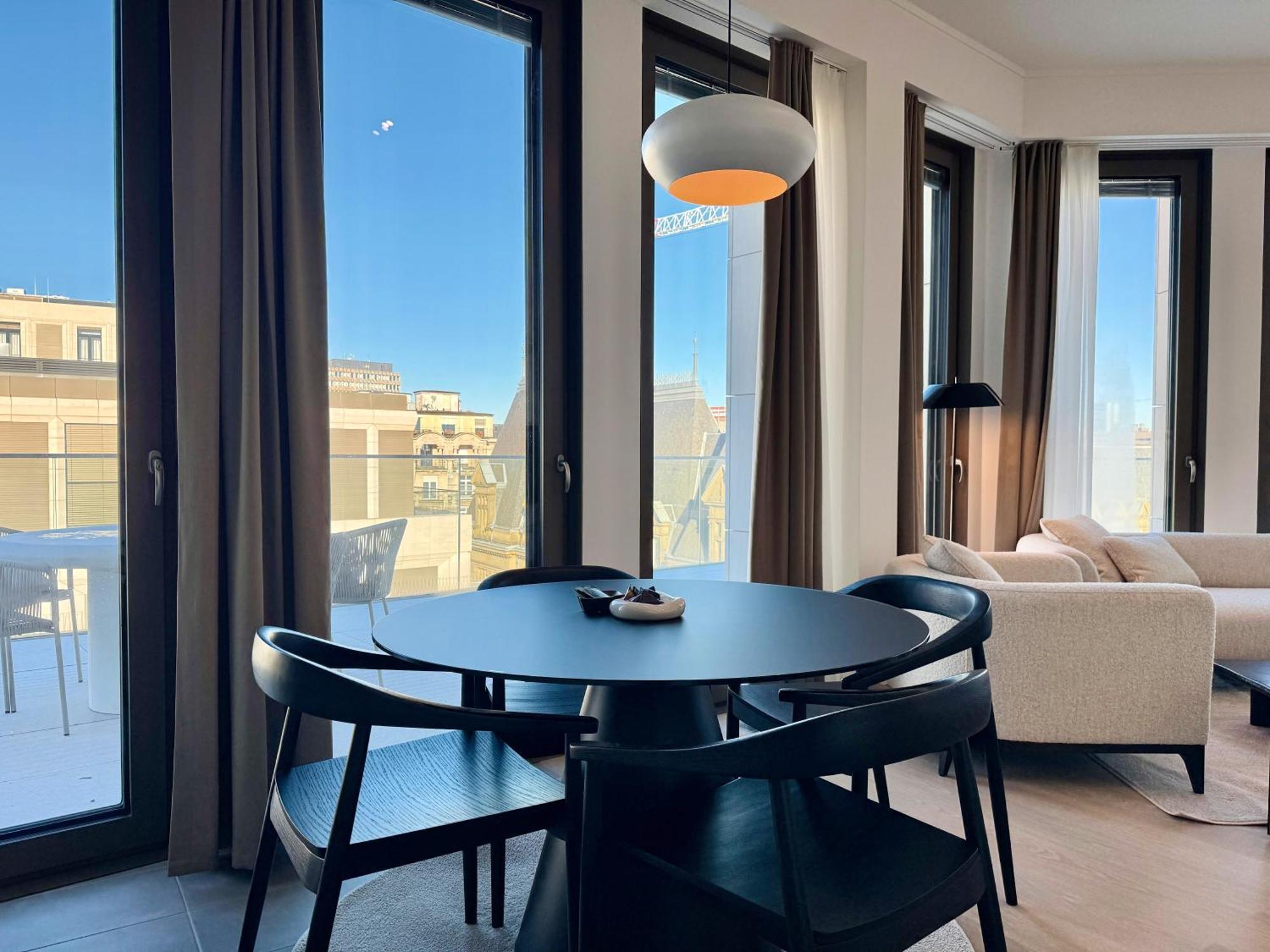 Apartment Voya Zenit Royal - Luxury Rooftop Views & Concierge Luxembourg