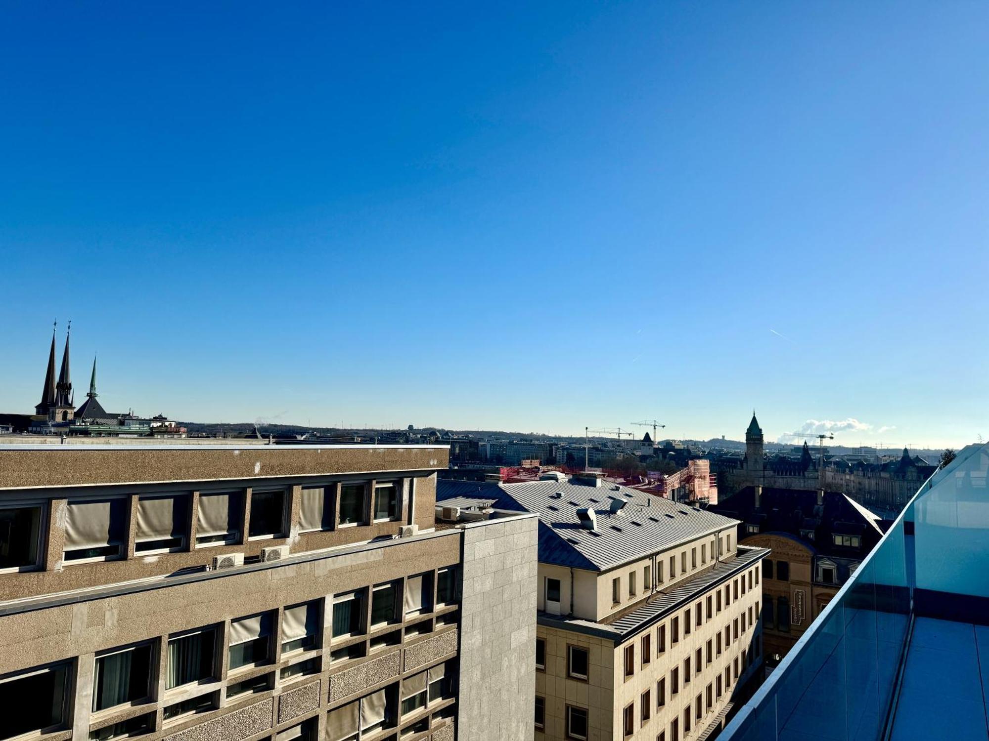 Voya Zenit Royal - Luxury Rooftop Views & Concierge Apartment *