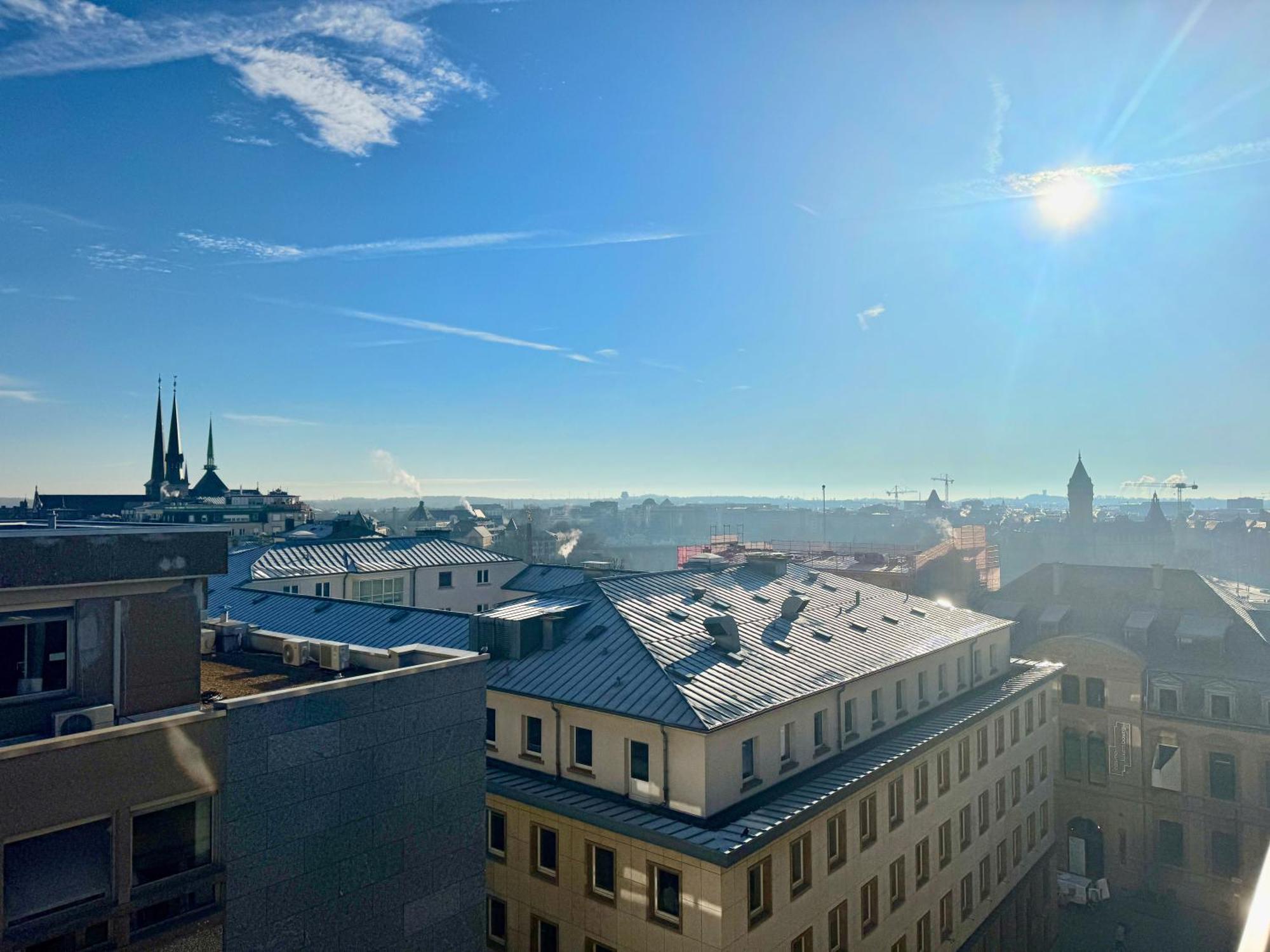 Voya Zenit Royal - Luxury Rooftop Views & Concierge Apartment *
