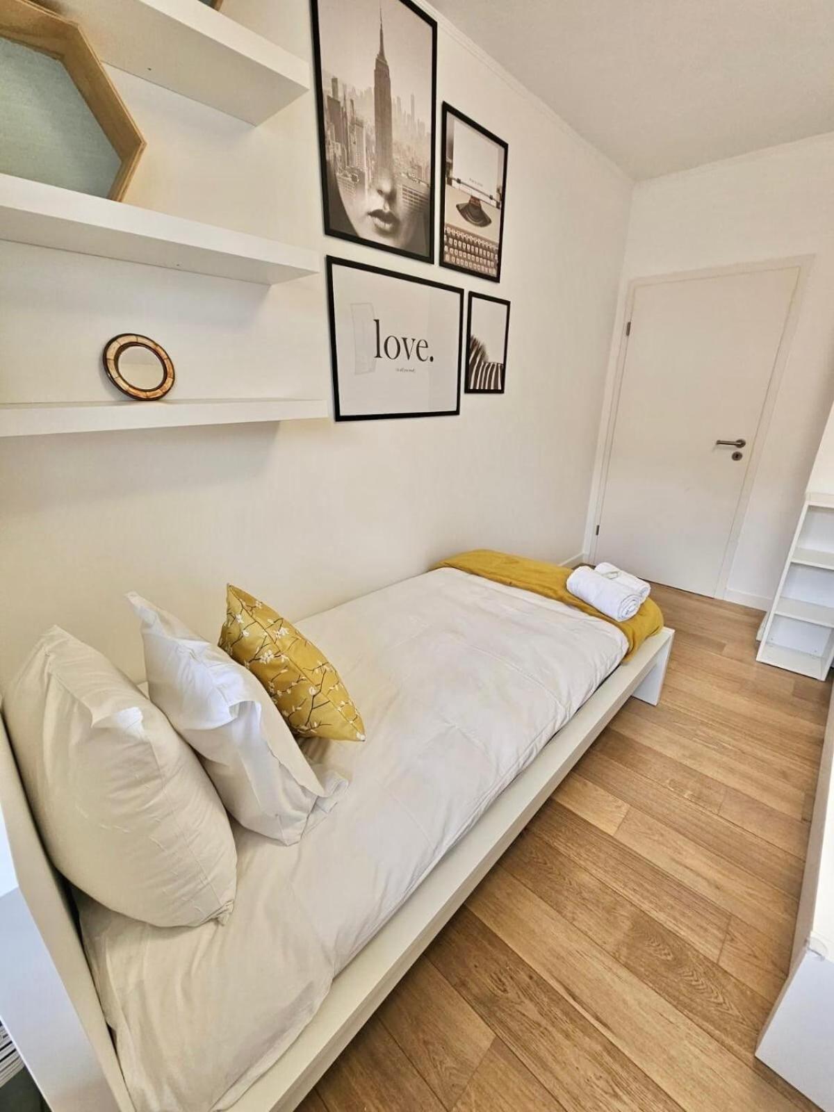 Bright 2 Bedrooms Flat W Parking&balcony-fent1 * Luxembourg