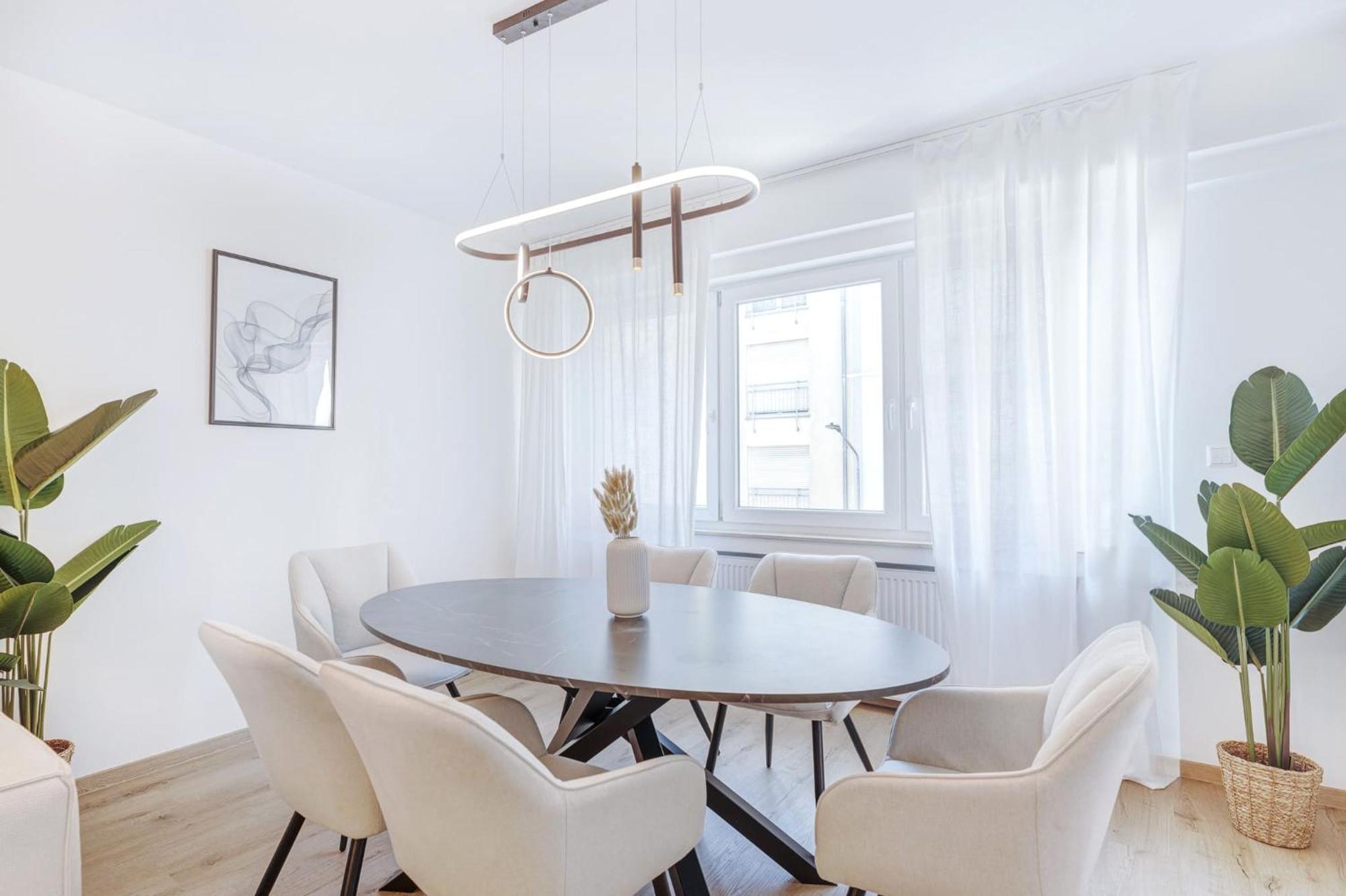 Bright & Stylish 2Br Apt In City Center Luxembourg