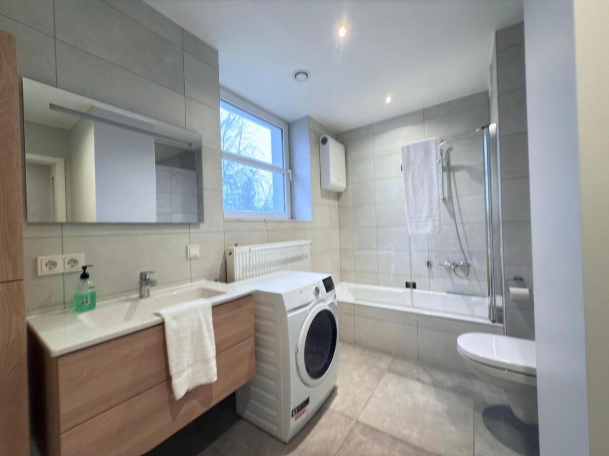 Spacious 3 Bedrooms W Parking In Limpertsberg Apartment Luxembourg