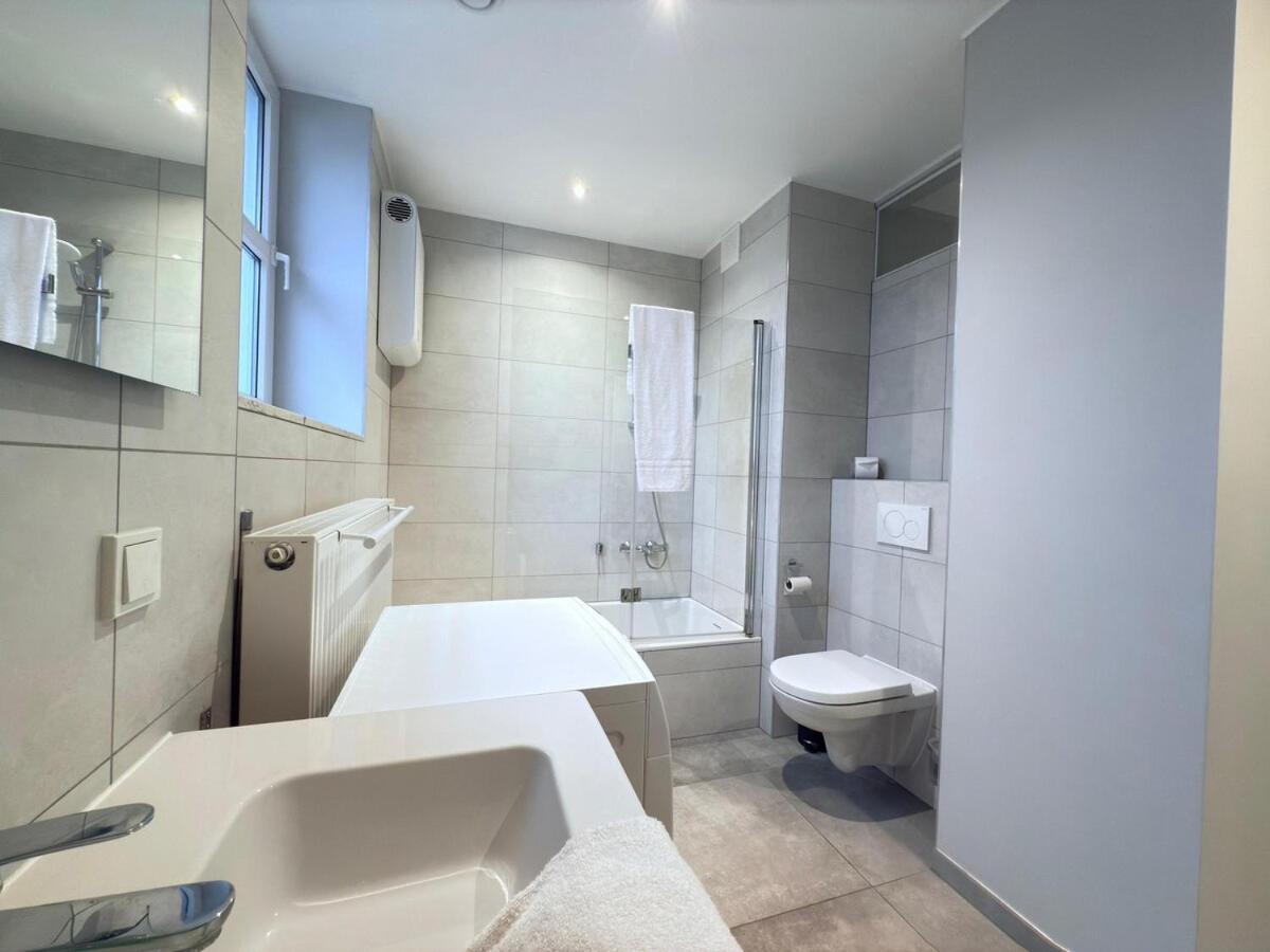 Spacious 3 Bedrooms W Parking In Limpertsberg Apartment Luxembourg