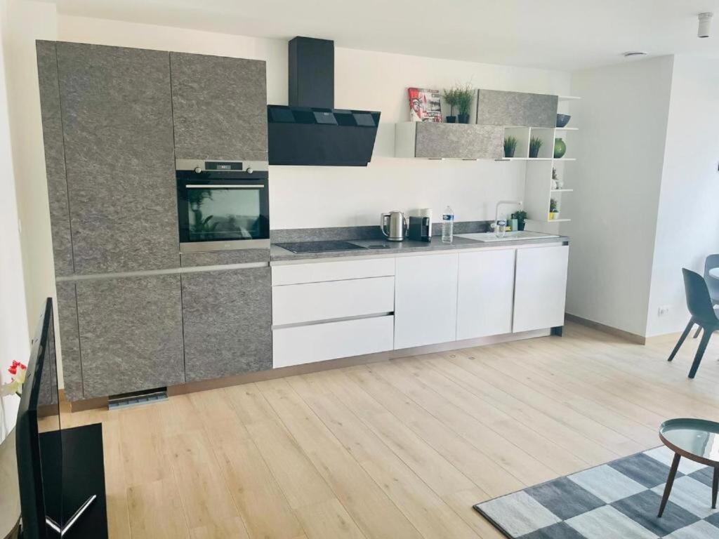 Cozy 1 Bedroom Flat With Private Terrace Appartement Luxembourg