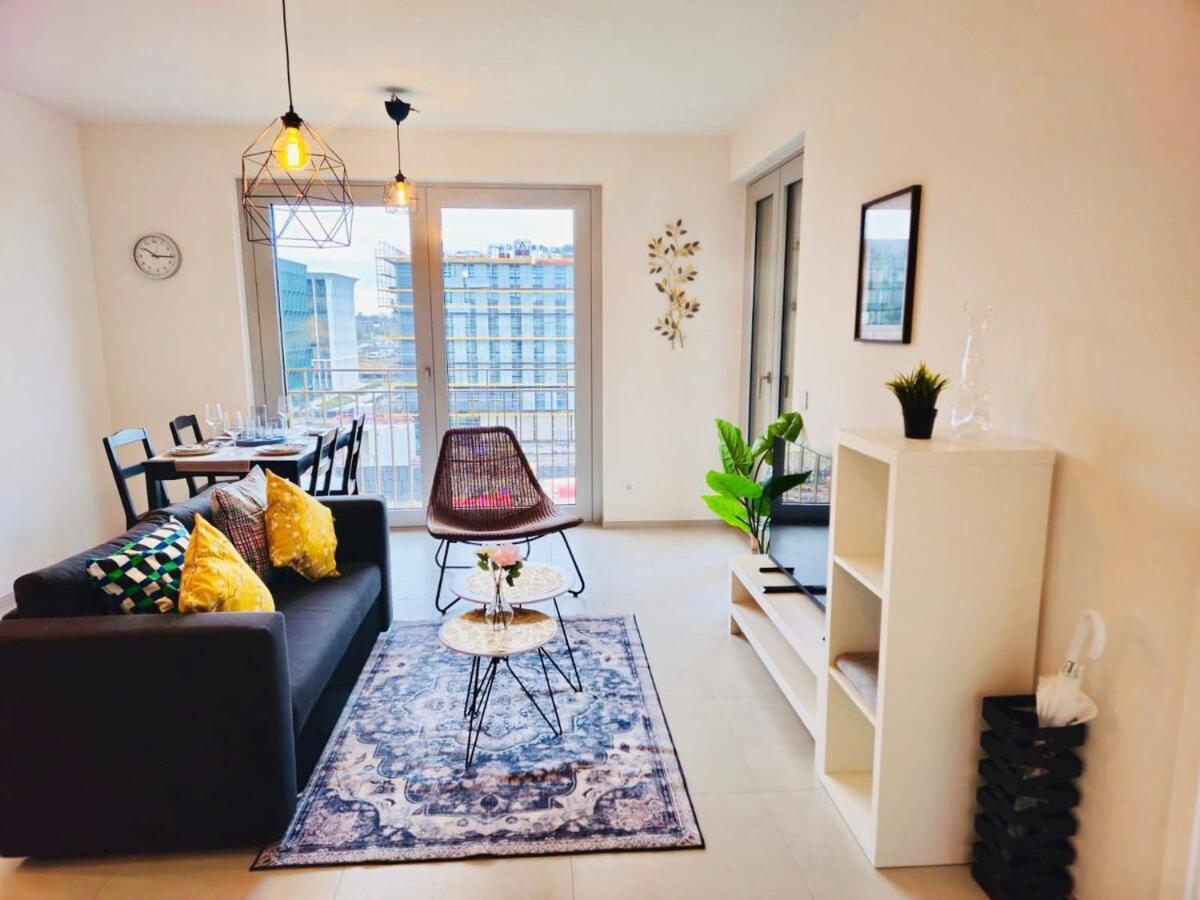 Comfy One Bedroom Flat With Parking&balcony-cd9 Apartment Luxembourg