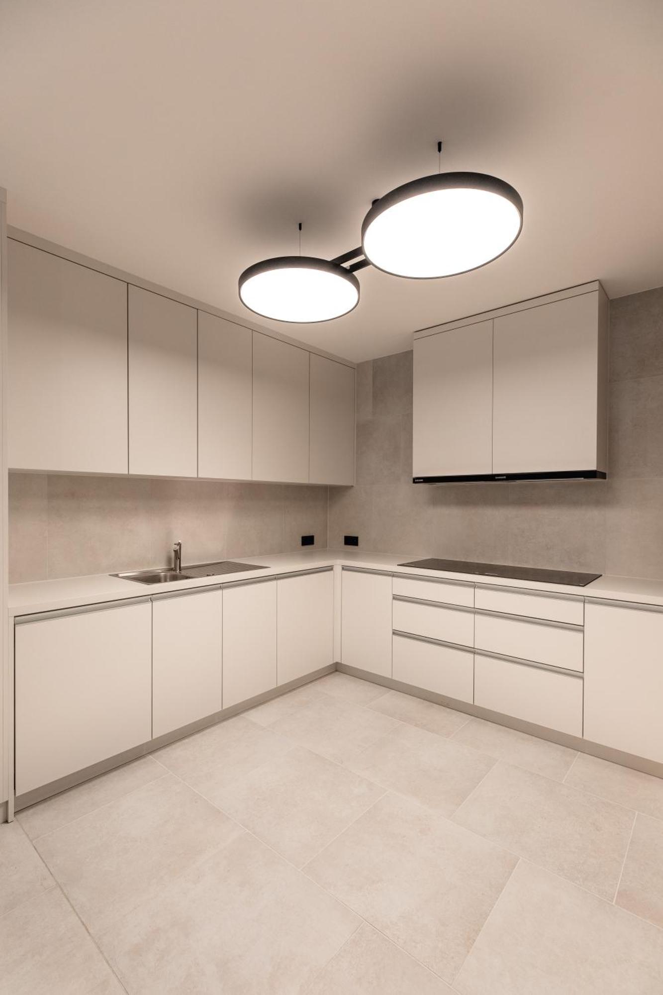 Henry's Appt With A Private 412 - Shared Kitchen Appartement *