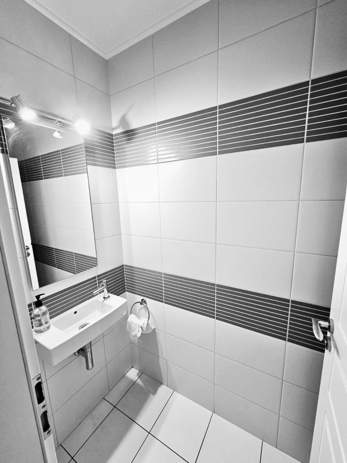 Apartment Convenient 2 Bedroom Flat Near Gare Luxembourg