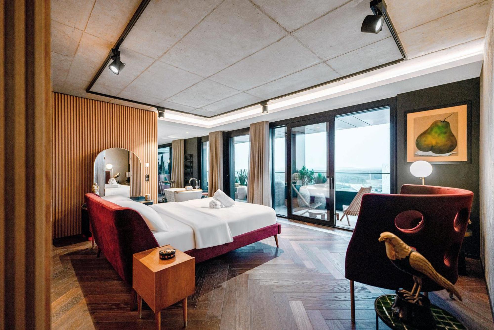 Sky21 Lux With Pool, Gym, & Views Apartment Luxembourg