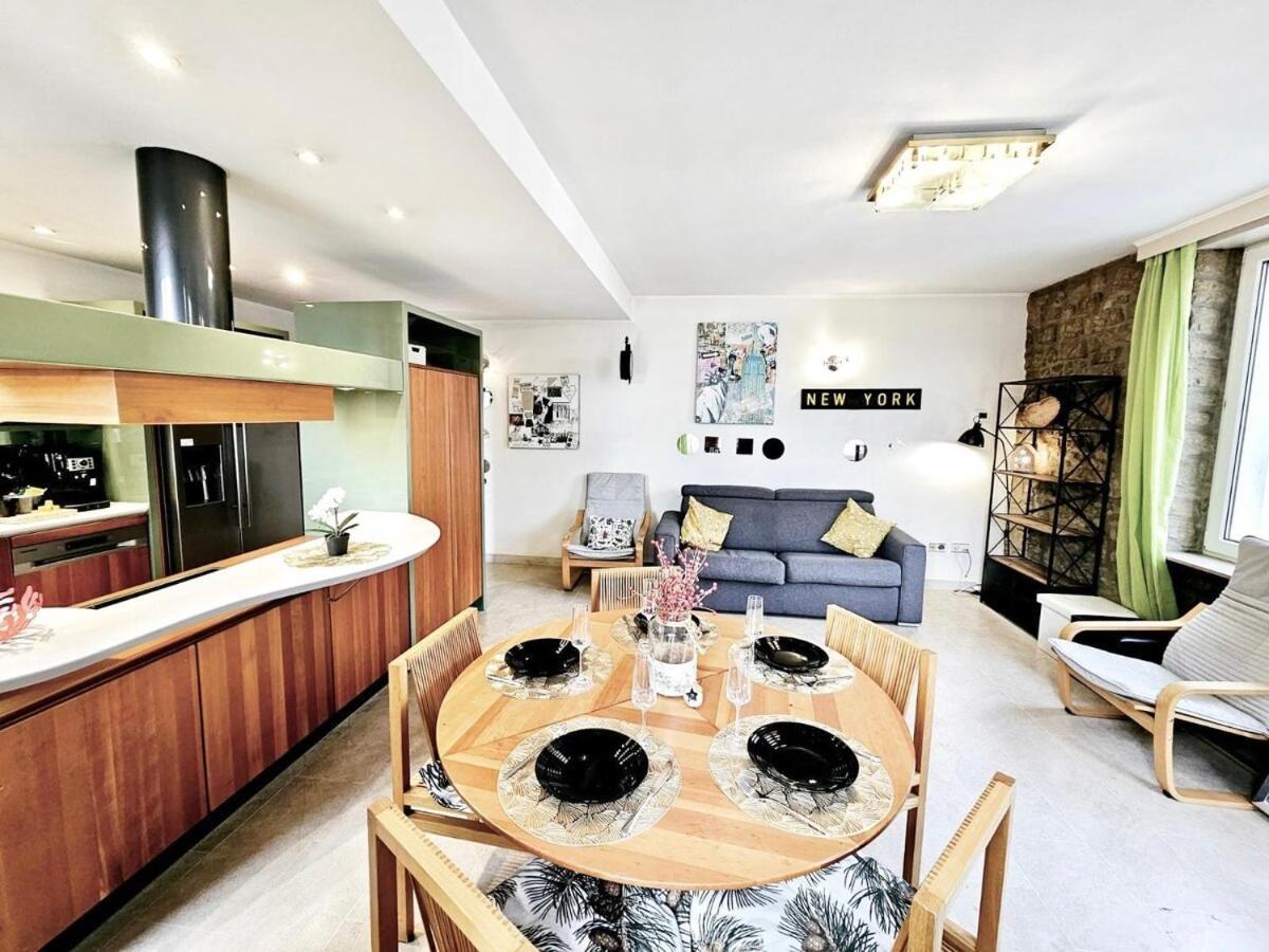 Appartement New 1 Bedroom Flat In Center - Gar68 *