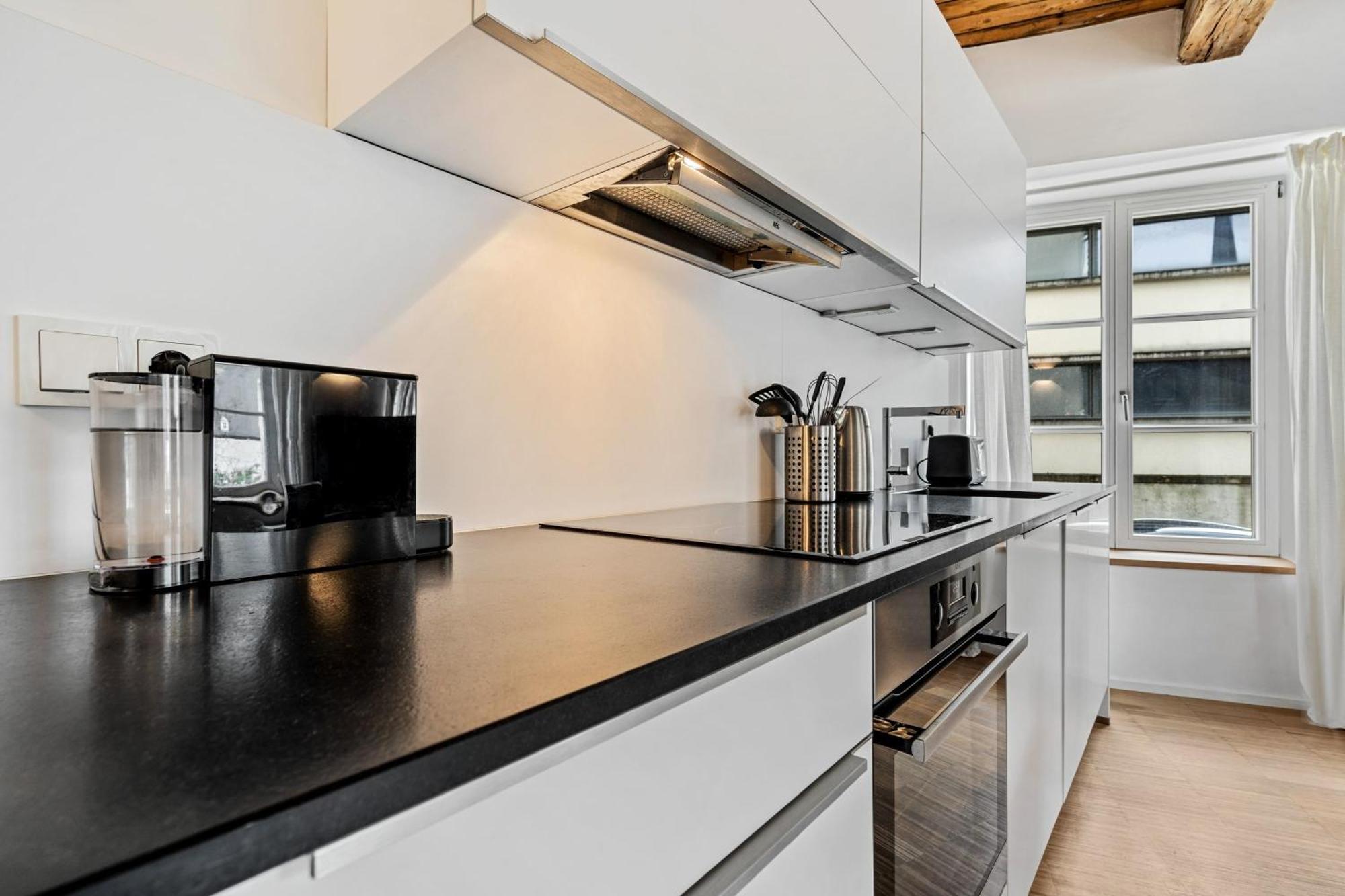 Modern 1br In Unesco Grund, *