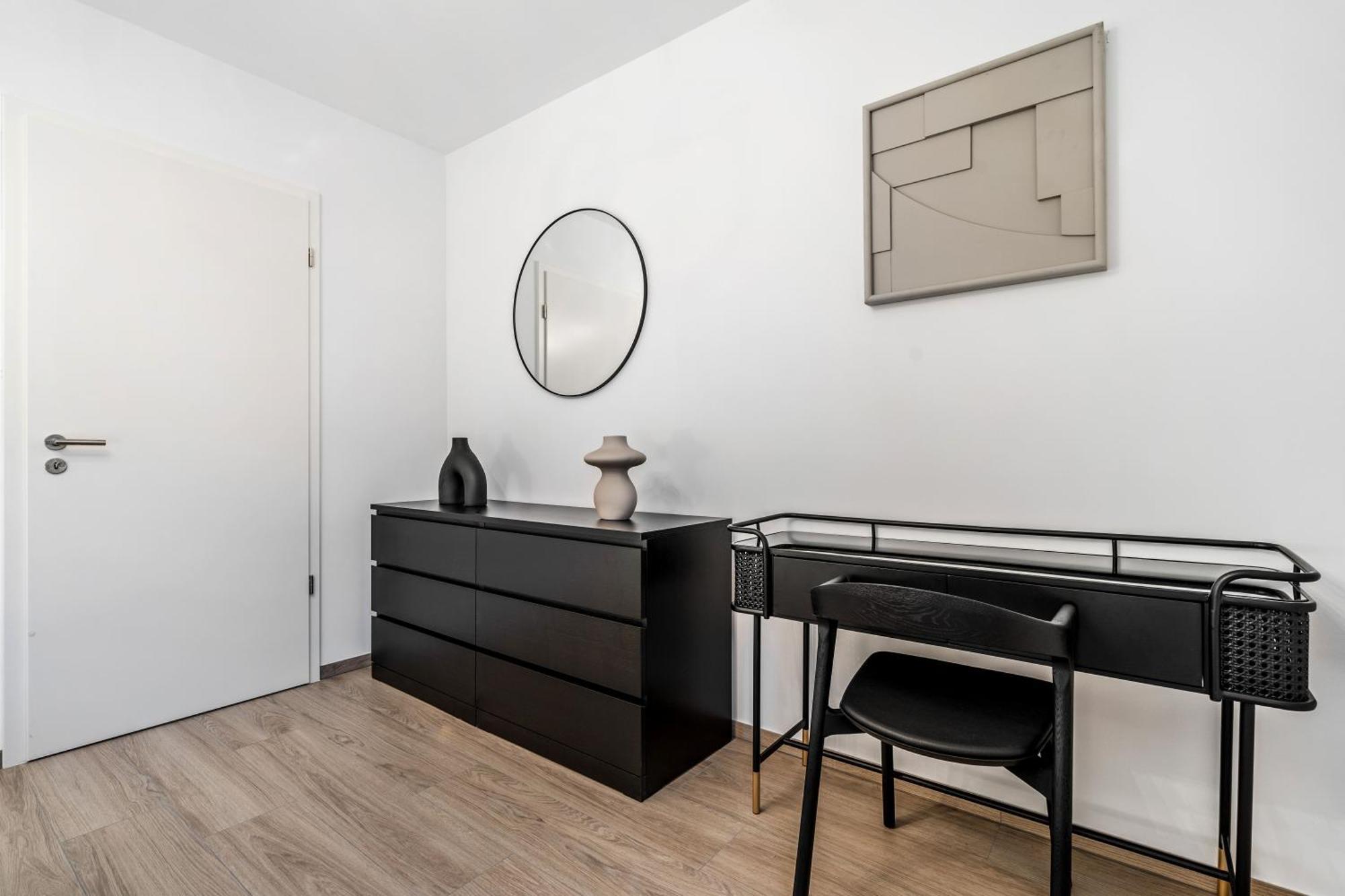 Luxurious 1-br In Gasperich, Apartment