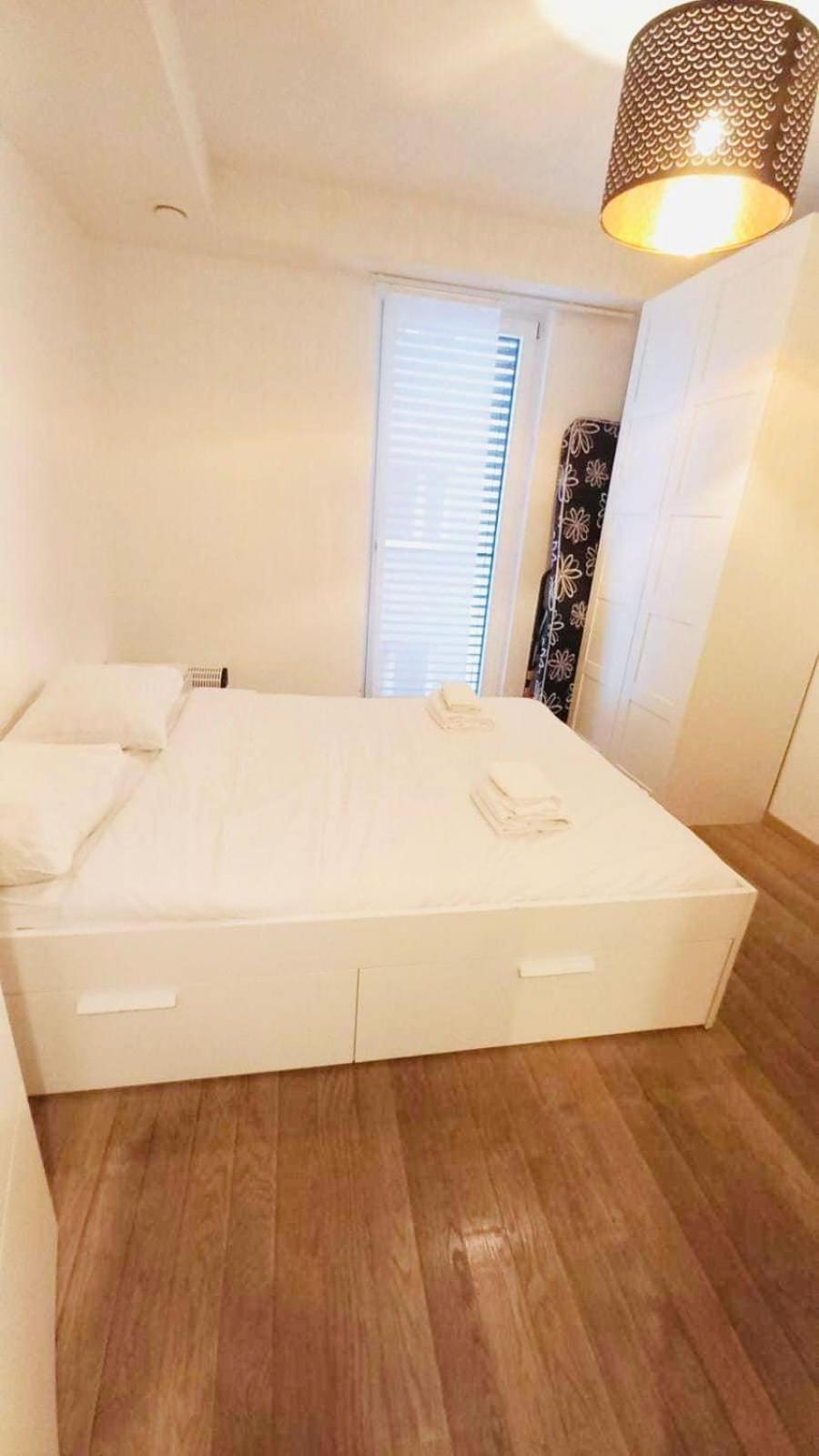 Appartement Bright And Welcoming 2 Bedrooms In Center
