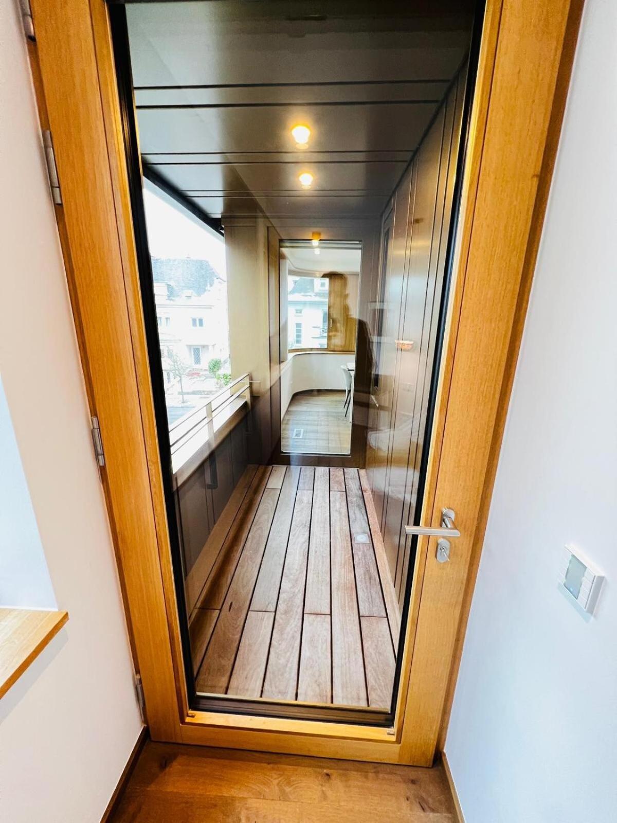 Gorgeous 1 Bedroom Flat With Balcony&parking
