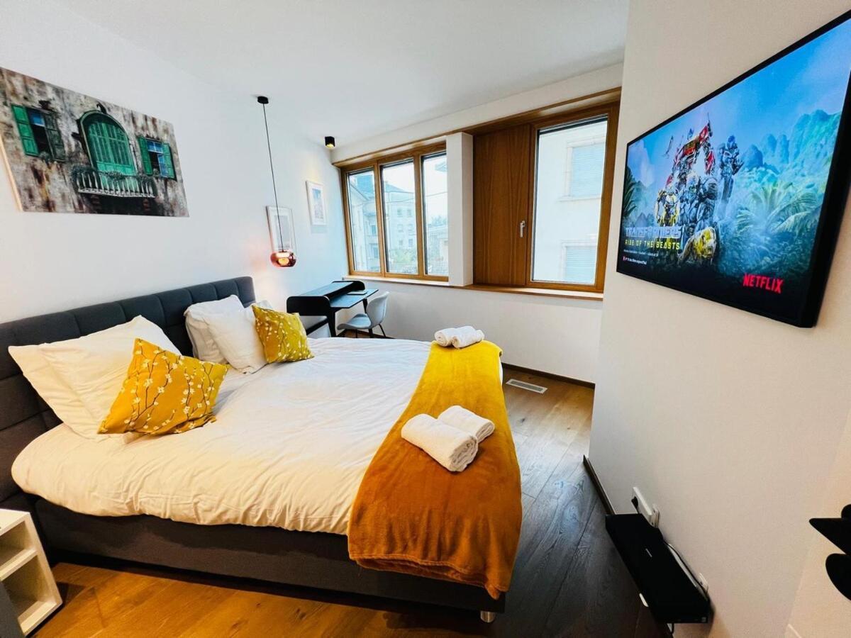 Gorgeous 1 Bedroom Flat With Balcony&parking Apartment