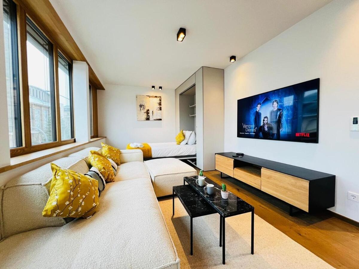 Apartment Gorgeous 1 Bedroom Flat With Balcony&parking *